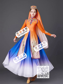 橘红衣蓝裙回族长裙