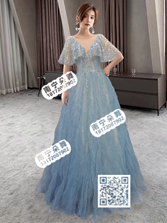 蓝色亮片荷叶袖波浪纱长礼服