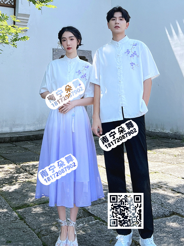 白紫渐变梅花新中式男女装