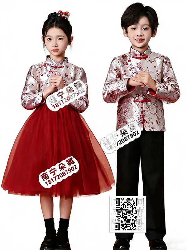 银色红碎花贺新年男女童装