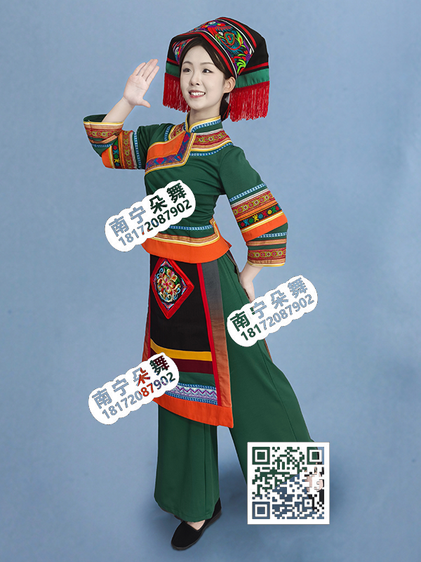 绿色衣裤壮锦壮族女服