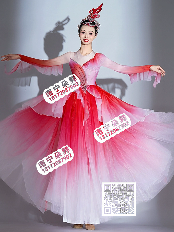 大红渐变白双层侧裙盛世花开大摆裙